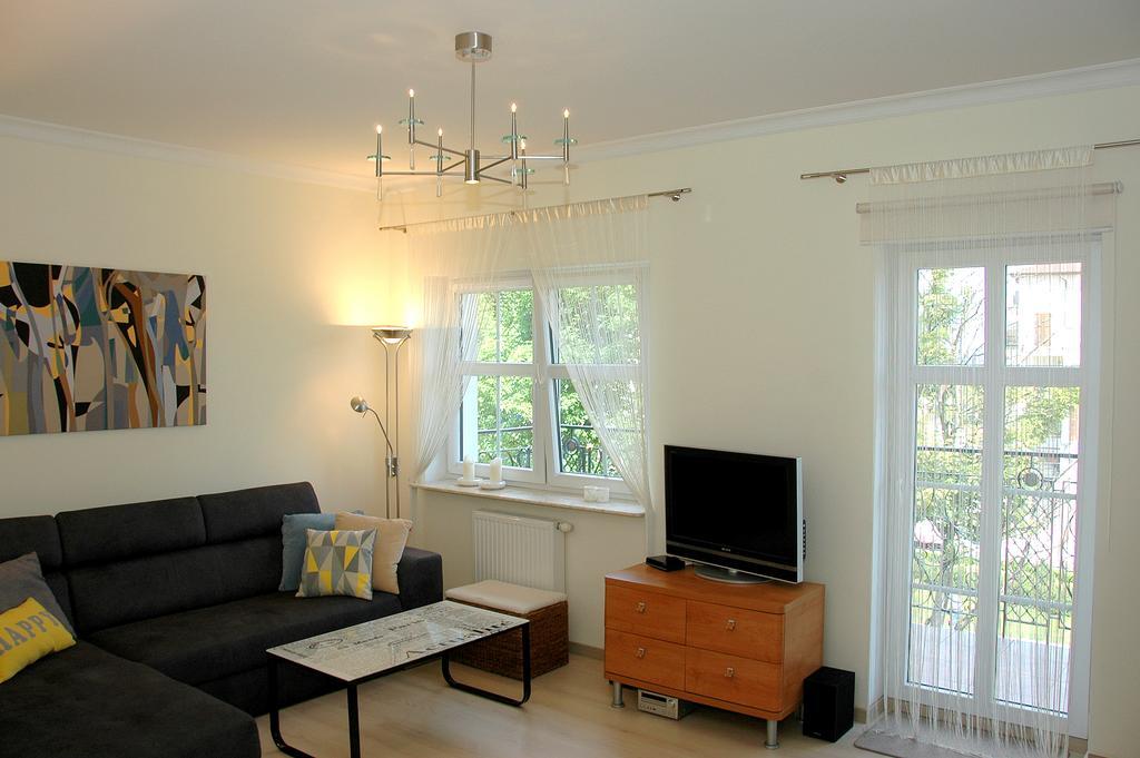 Apartament Przy Promenadzie 슈비노우이스쳬 외부 사진